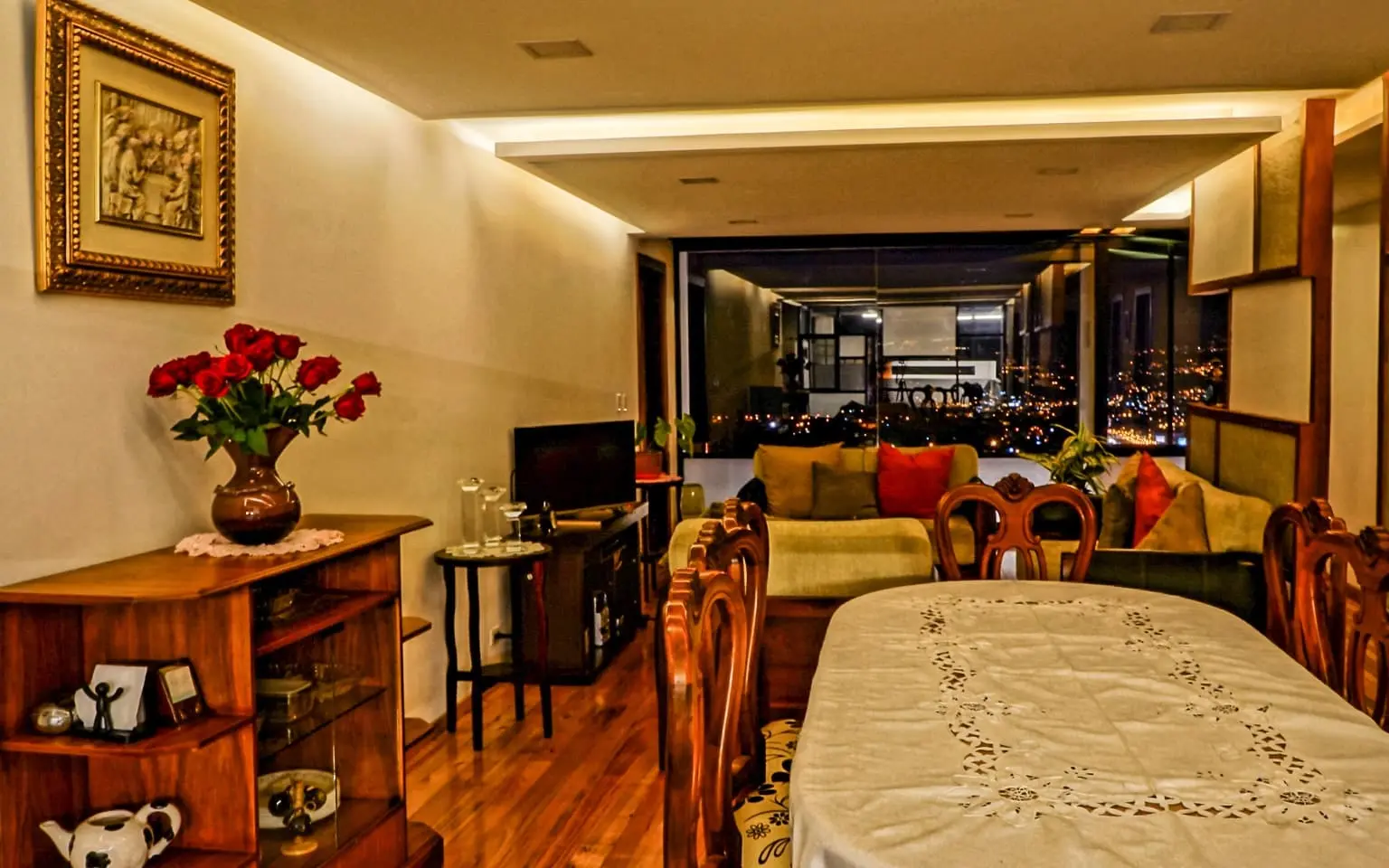 Edificio Rentero en Venta | +$2,700/mes | Diseño Premiado | en Quito - Valle de los Chillos