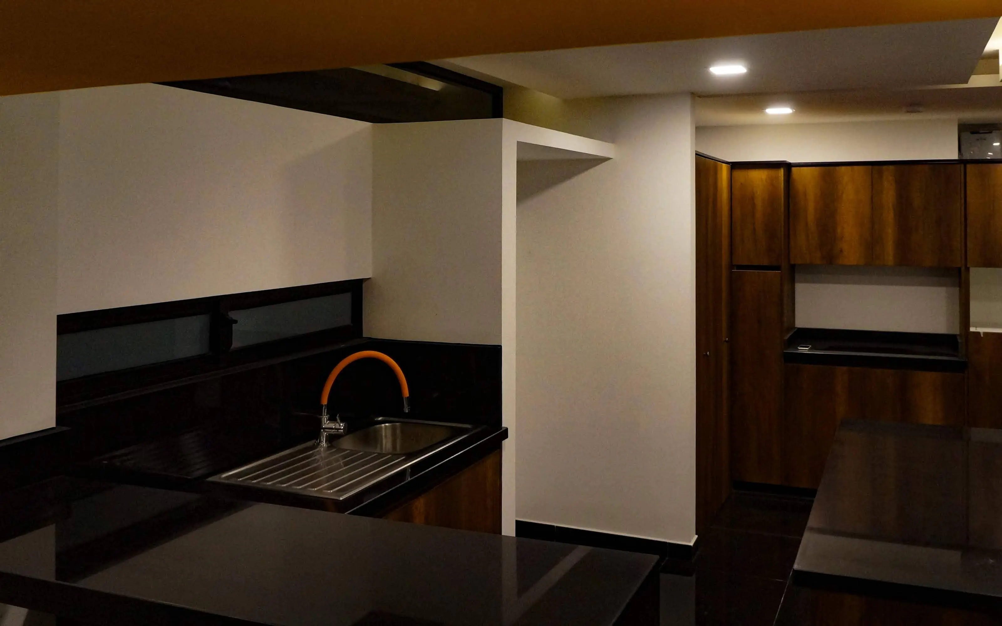 Exclusivo Departamento de Diseño | 97m² de Jardín Privado | en Quito - Valle de los Chillos