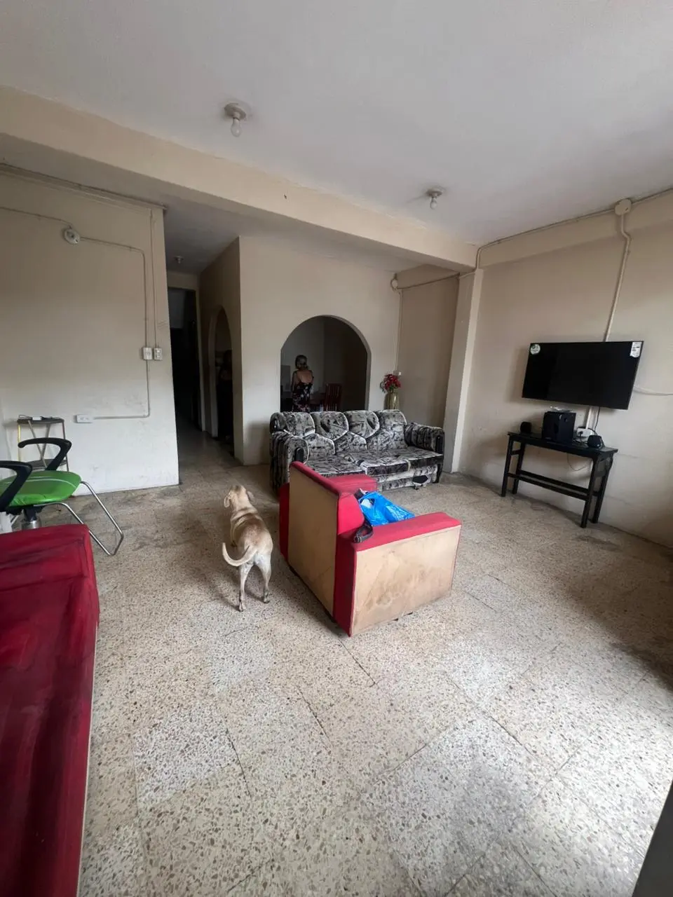 Venta Casa Rentera con 6 departamentos, 2 locales Centro-Sur de Guayaquil