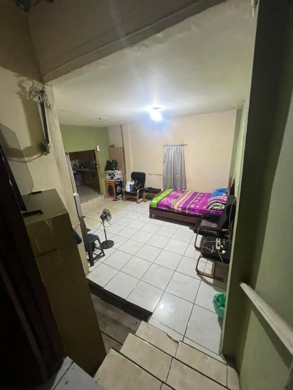Venta Casa Rentera con 6 departamentos, 2 locales Centro-Sur de Guayaquil