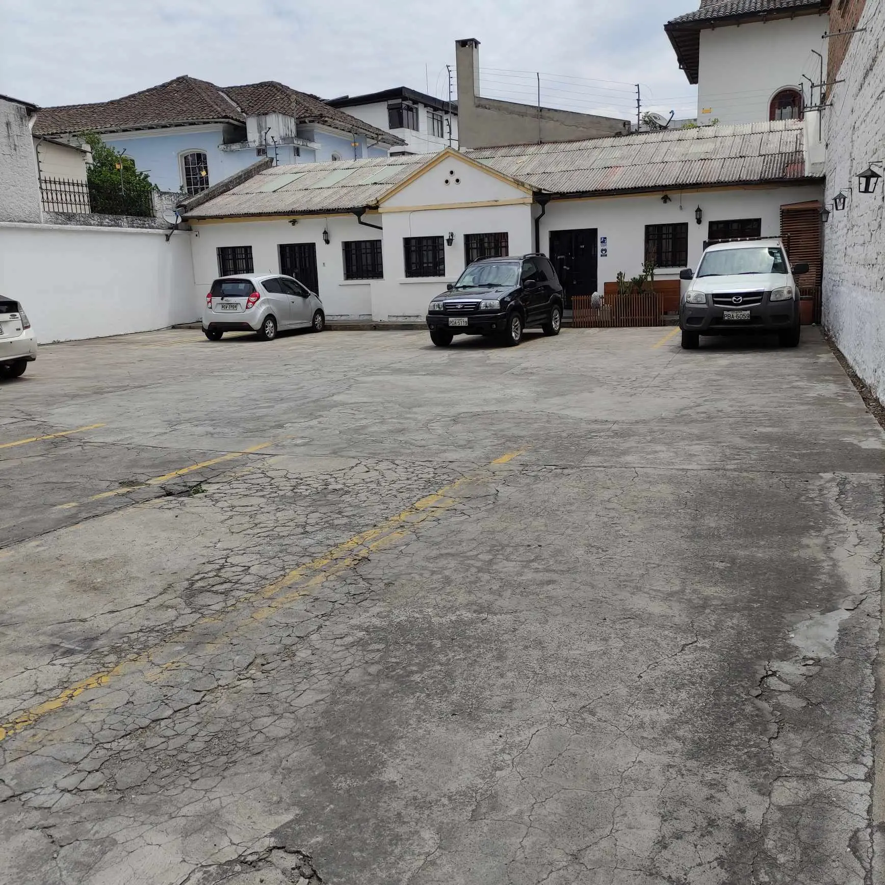 SECTOR LA MARISCAL EN VENTA TERRENO Y CASA PATRIMONIAL