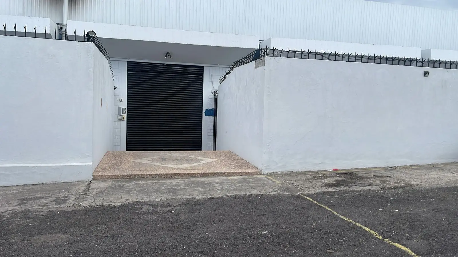 OFICINA DE ARRIENDO 288 M2 SECTOR SANTAMARÍA 6 DE DICIEMBRE