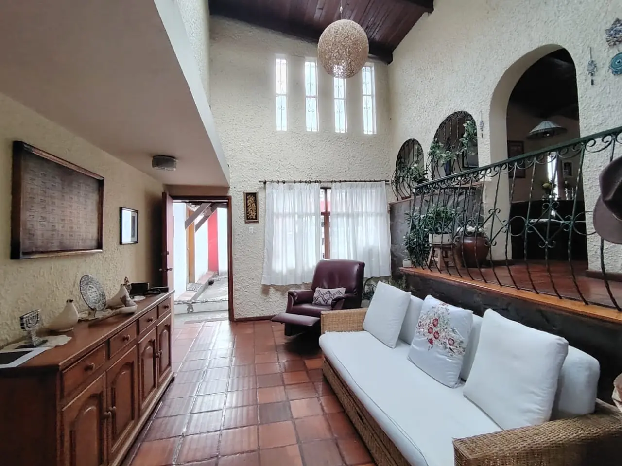 EXCELENTE OPORTUNIDAD CASA EN VENTA SECTOR CONOCOTO