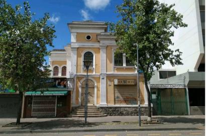SECTOR LA MARISCAL EN VENTA TERRENO Y CASA PATRIMONIAL